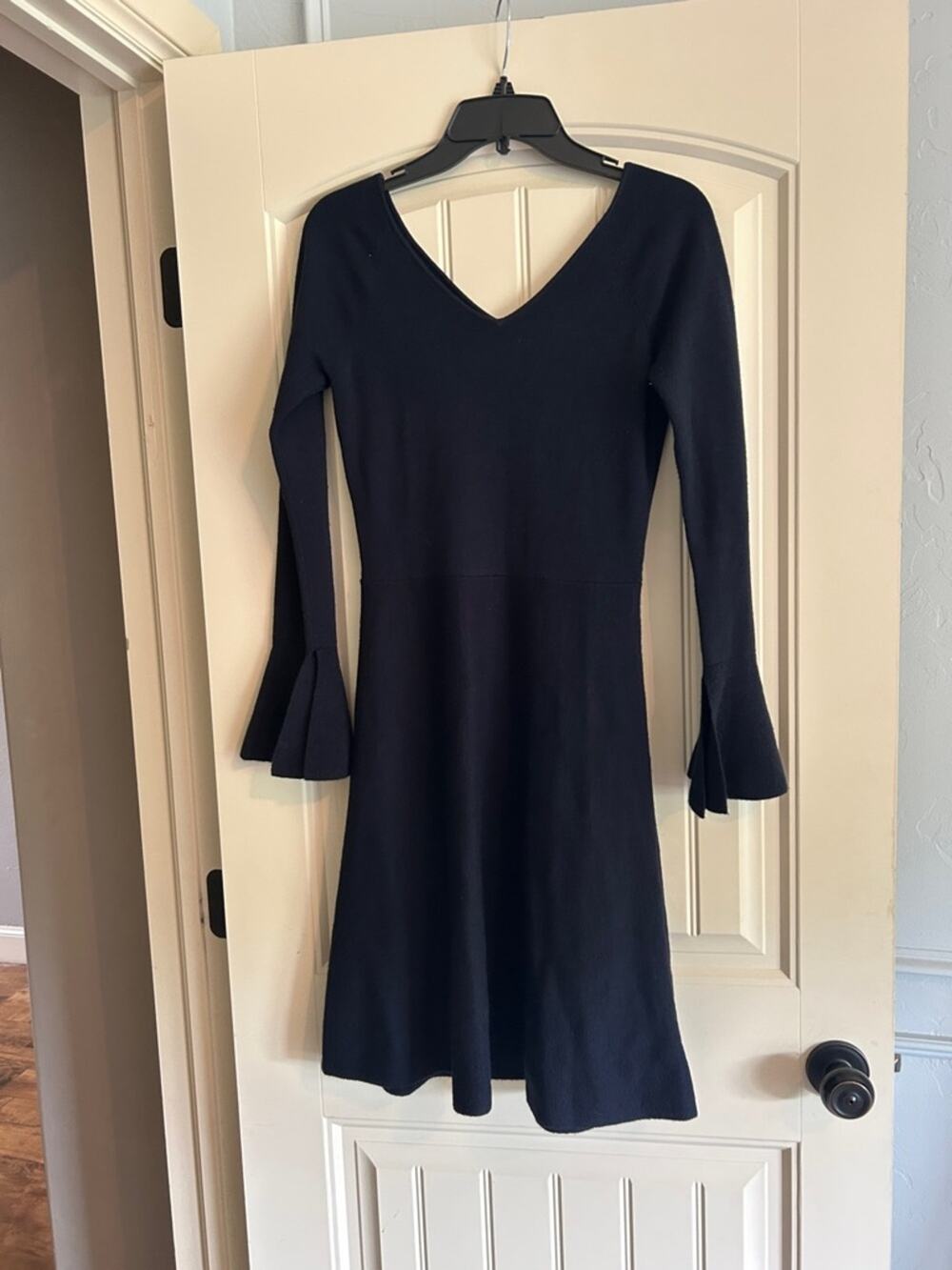 Ann Taylor Women’s V-Neck Long Sleeve A-Line Dress - Navy Blue